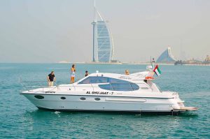 yacht cruise dubai