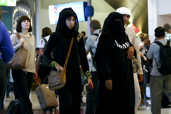 is-dubai-safe-to-travel-for-tourist