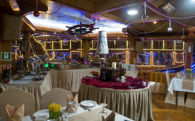 Celebration on Dhow Cruise